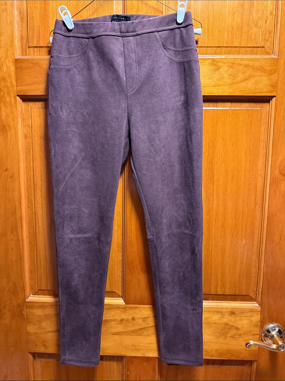 Sanctuary Stretch Leggings in Deep Plum